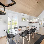 Large On 2 Levels, With Views Of Ringkobing Fjord And Outdoor Wellness Prázdninový dům