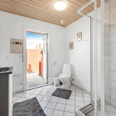 بيت للعطل Large On 2 Levels, With Views Of Ringkobing Fjord And Outdoor Wellness Skjern